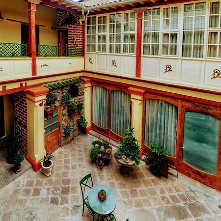 Old Town Quito Suites, Heritage Boutique Hotel, Where Every Detail Tells A Story Dış mekan fotoğraf